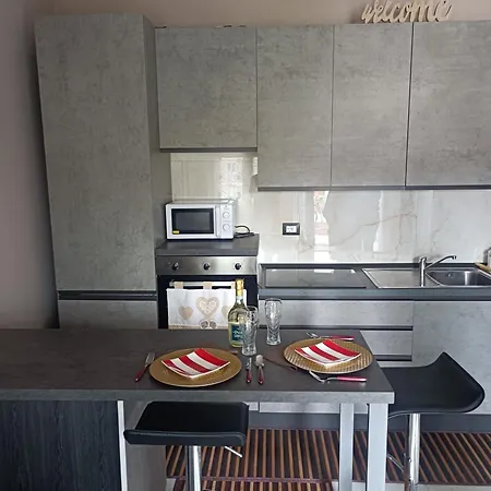 House Benedetta & Gloria On The Апартаменты Кастеллетто-сопра-Тичино