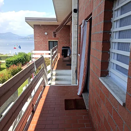 Апартаменты House Benedetta & Gloria On The Кастеллетто-сопра-Тичино