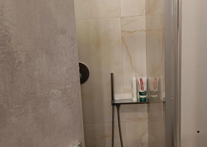 House Benedetta & Gloria On The Daire *