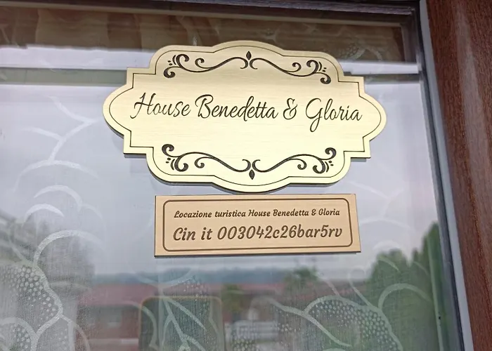 House Benedetta & Gloria On The Daire *